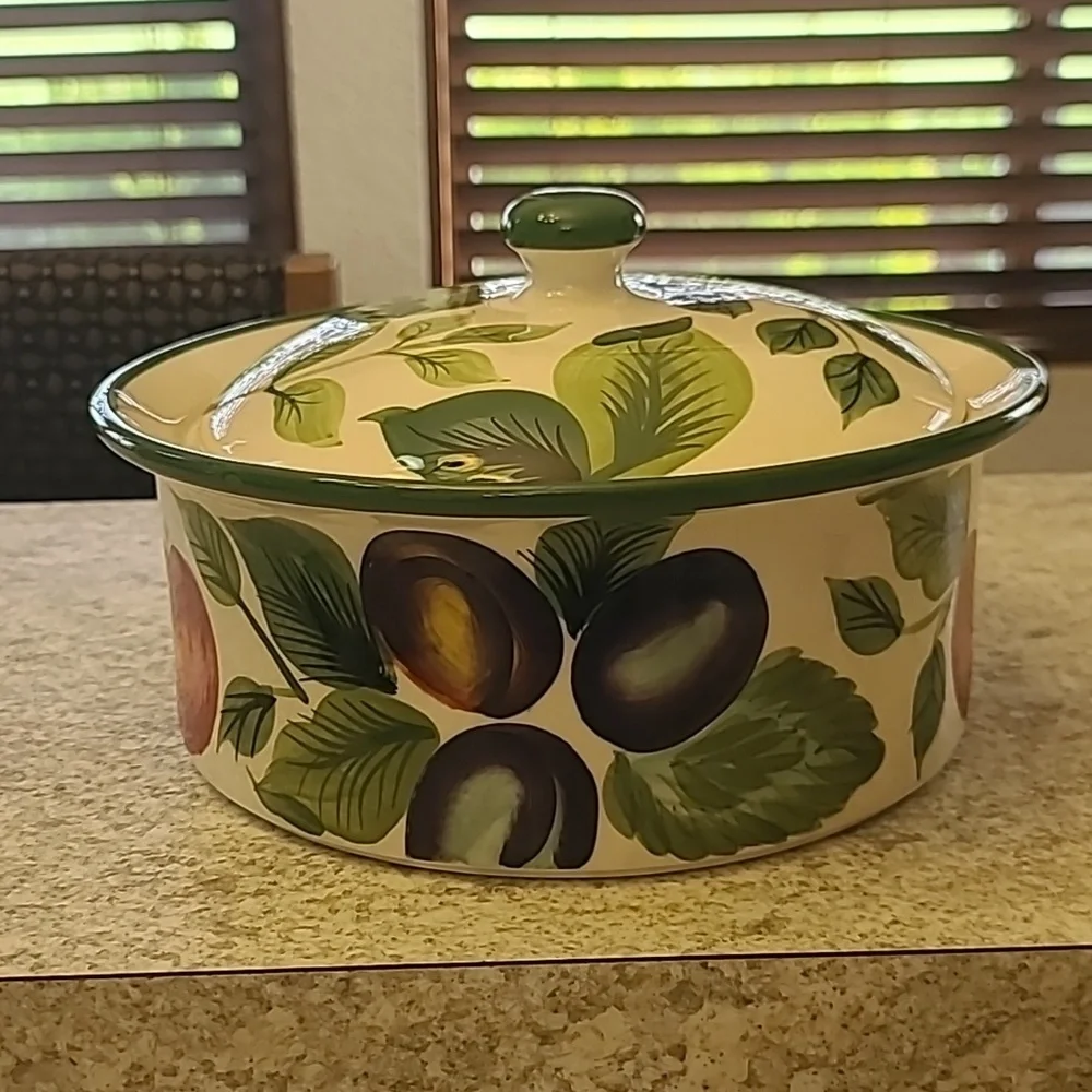 Sakura Fruit Pattern Ceramic Casserole Dish